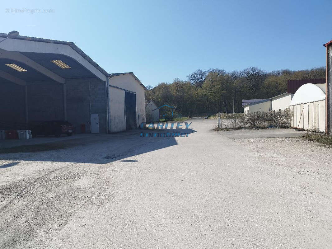 À vendre   Immeuble d'activité loué   Investissement locatif   Proximité de Besançon - photo 4