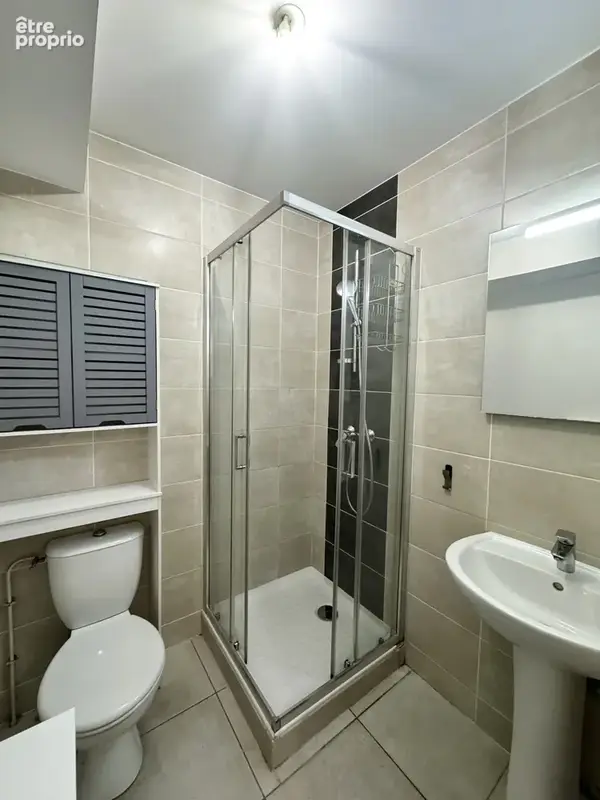 Valence chateauvert - studio + appartement 2 pieces - photo 10