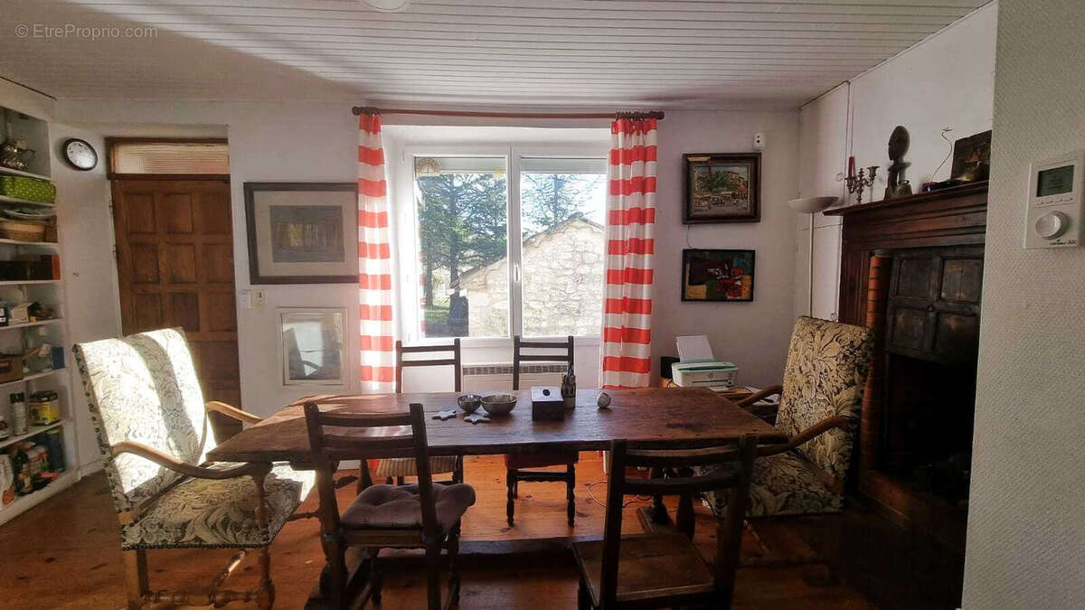 Maison à CAZES-MONDENARD