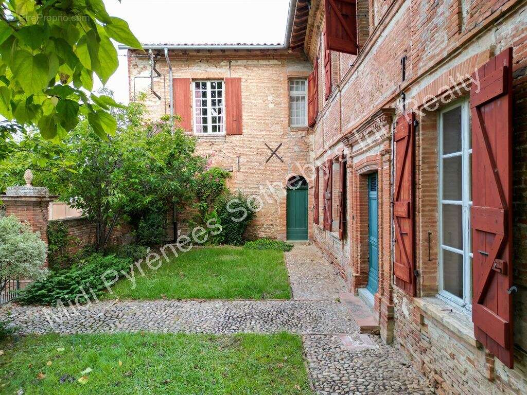 Maison à VERFEIL