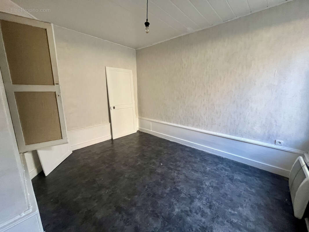 Appartement à MOULINS