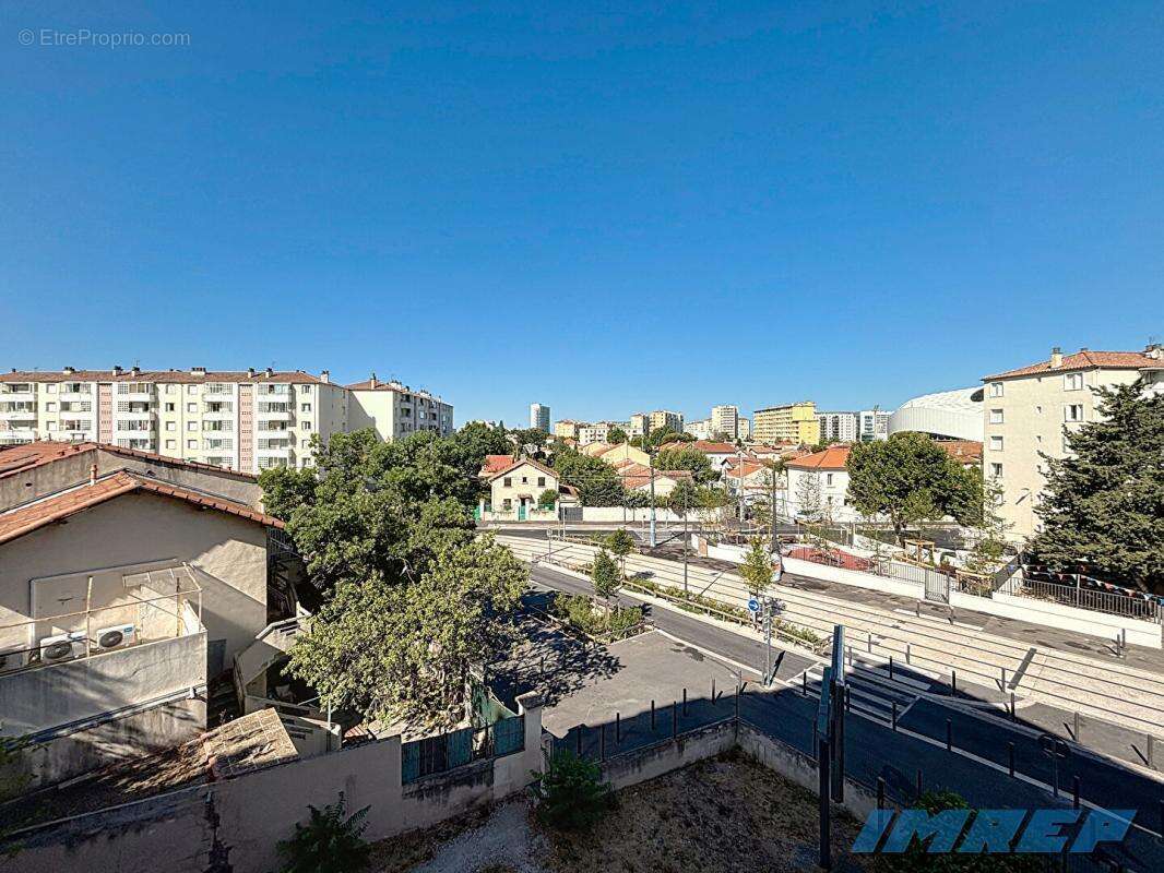 Appartement à MARSEILLE-9E