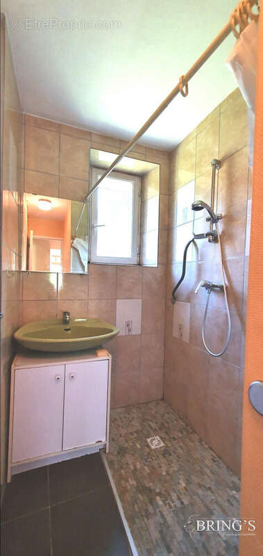 Maison à CORRAVILLERS