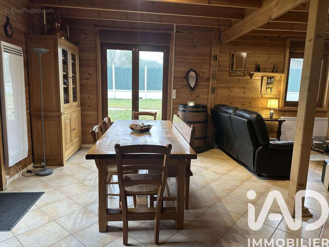 Photo 8 - Maison à FONTENELLE-EN-BRIE