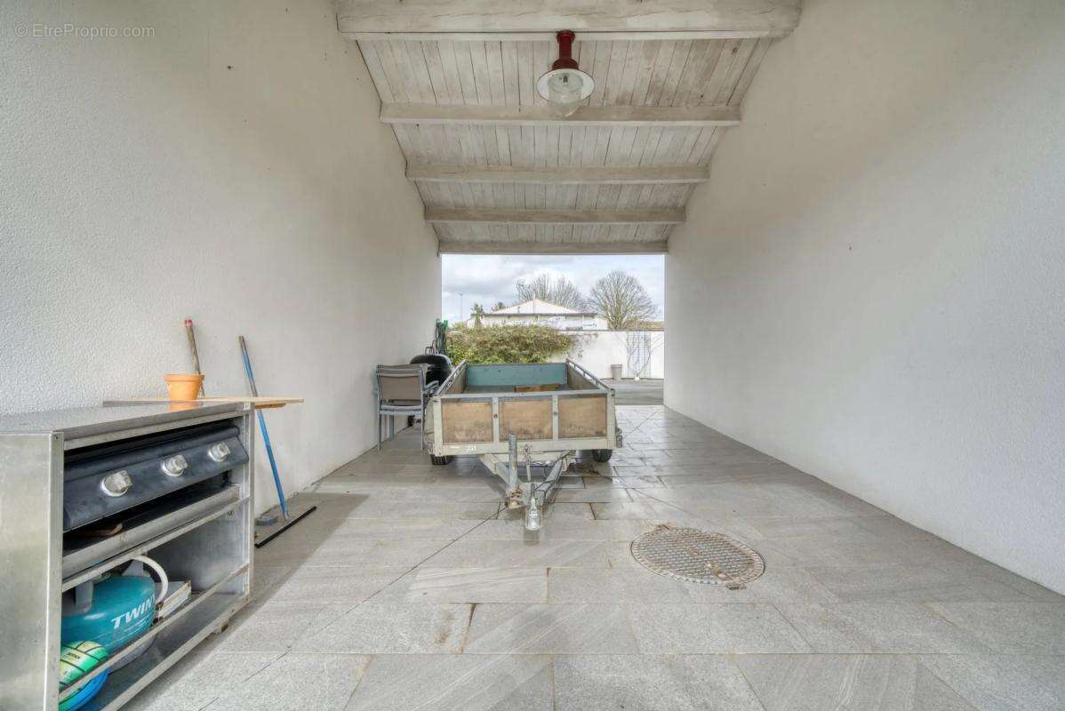 Maison à SAINT-JEAN-DE-LIVERSAY