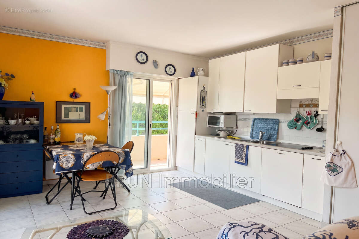 Appartement 54 m² à Antibes  - photo 5
