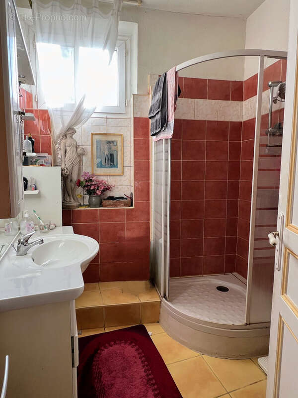 Appartement à LEZIGNAN-CORBIERES