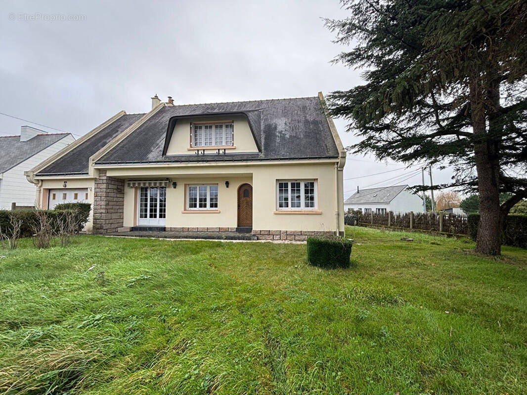 Maison à SAINT-MALO-DE-GUERSAC