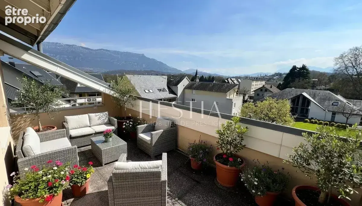 Appartement à LE BOURGET-DU-LAC
