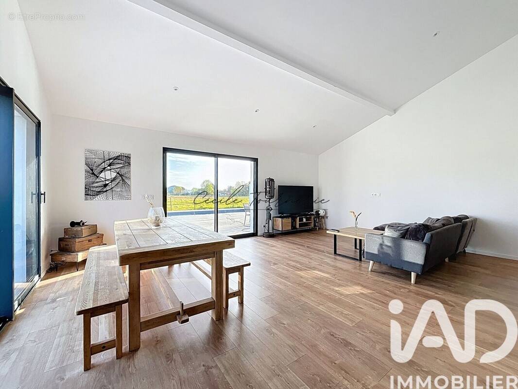 Photo 1 - Maison à SAINT-ANDRE-DE-CUBZAC