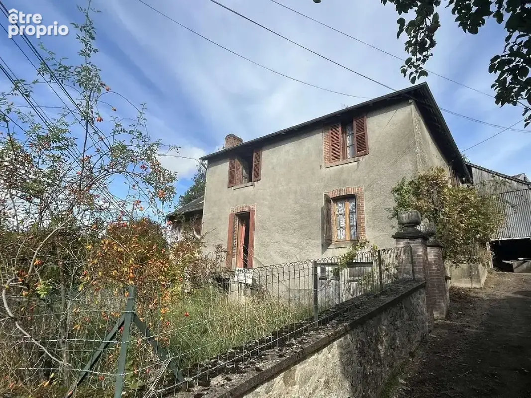 Maison 138 m² à Saint-Dizier-Leyrenne  - photo 2