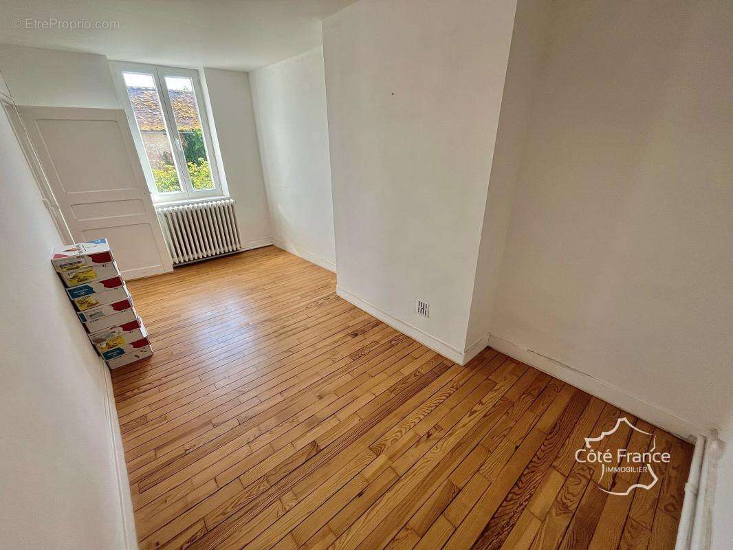 Maison de 3 chambres entièrement rénovée avec jardin, à quel - photo 16
