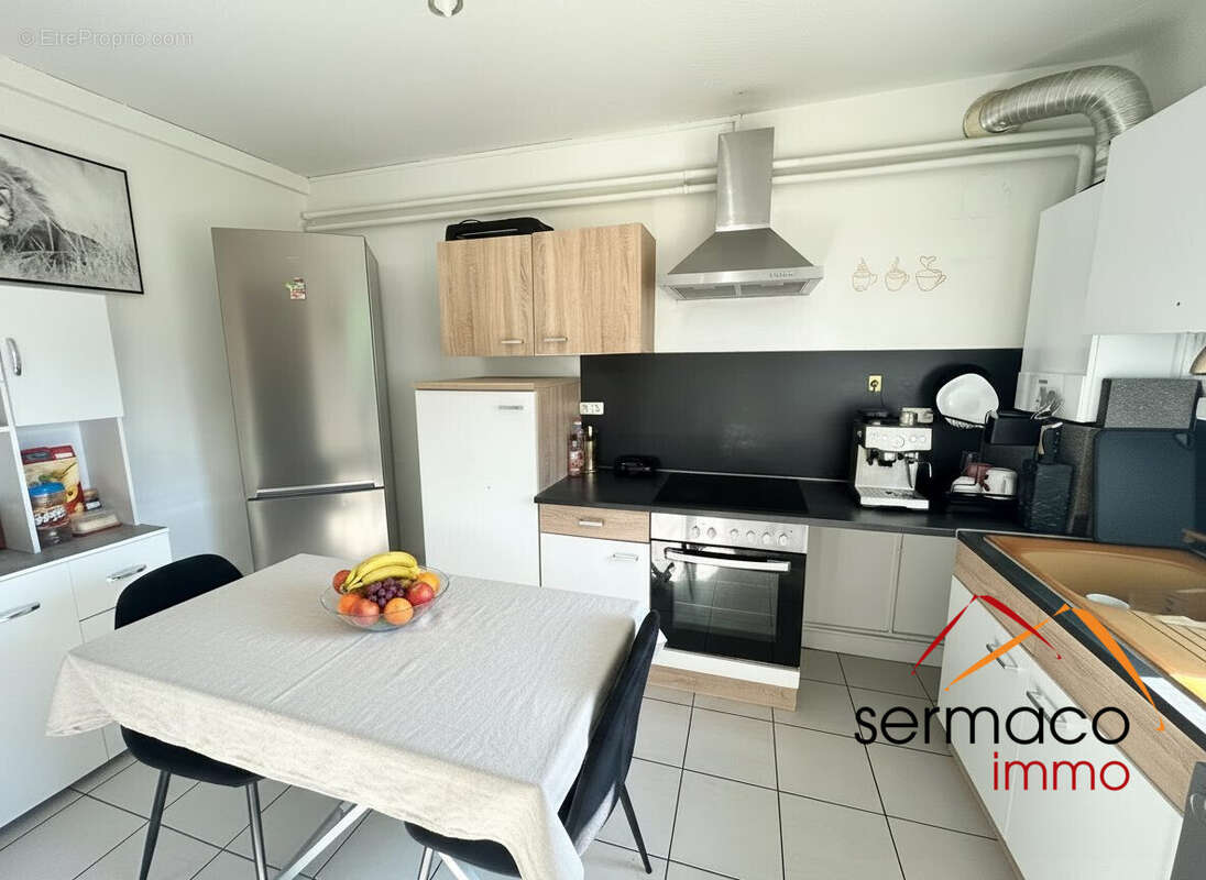 Cuisine - Appartement à SARREGUEMINES