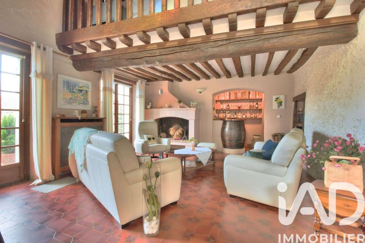Photo 2 - Maison à NANTEUIL-LES-MEAUX