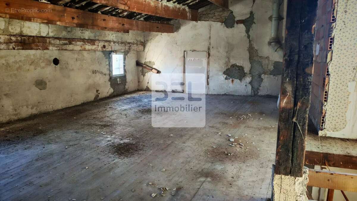 Maison à TULETTE