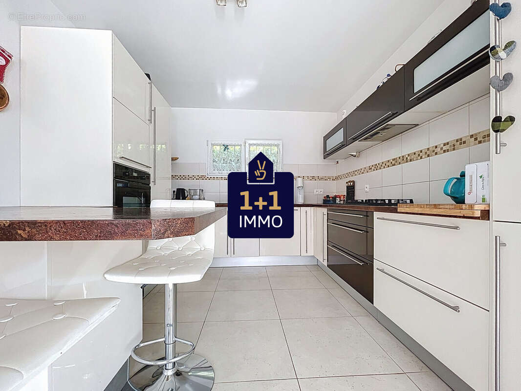 Maison 155 m² à Saint-Raphael  - photo 6