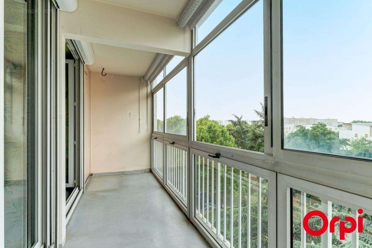 Appartement à VENISSIEUX