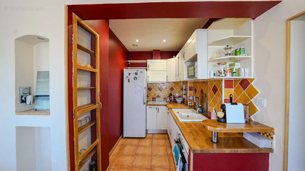 Appartement à LE CRES