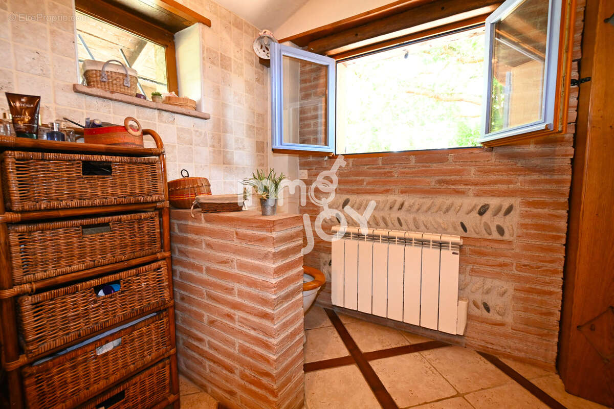Maison à LONGAGES
