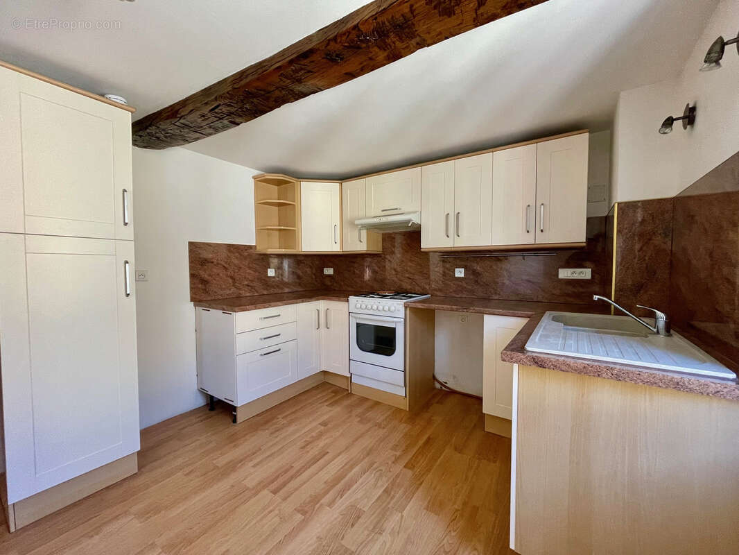 Maison à VAISON-LA-ROMAINE