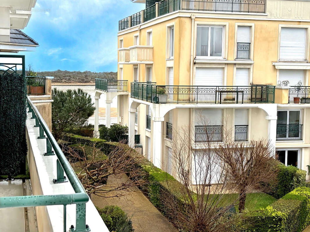Appartement à DIVES-SUR-MER