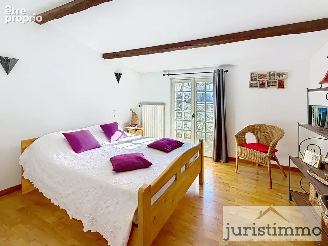 Maison de village - 2 chambres, balcons, caves - photo 10