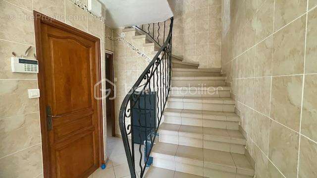 Maison à NIMES