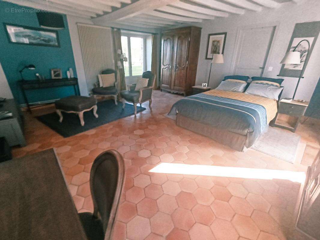 Maison à LOUE