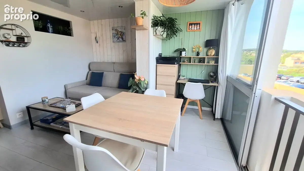 LE CAP D'AGDE - RICHELIEU - Appartement T2 rénové avec loggia - vue Port - ascenseur et piscine - photo 10