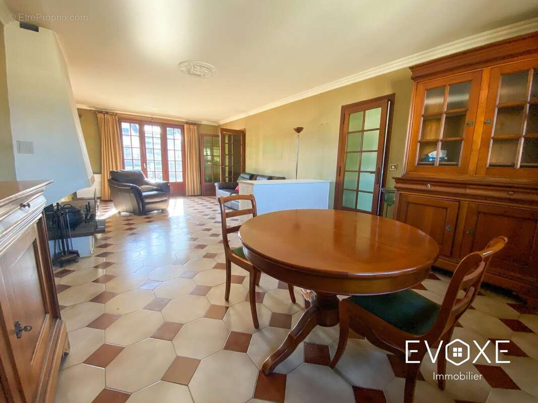 Maison à SAINT-LEU-LA-FORET