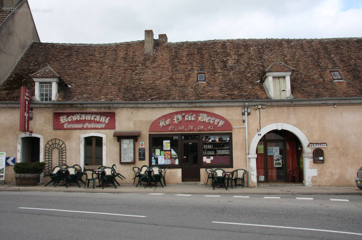 Commerce à SAINT-SATUR