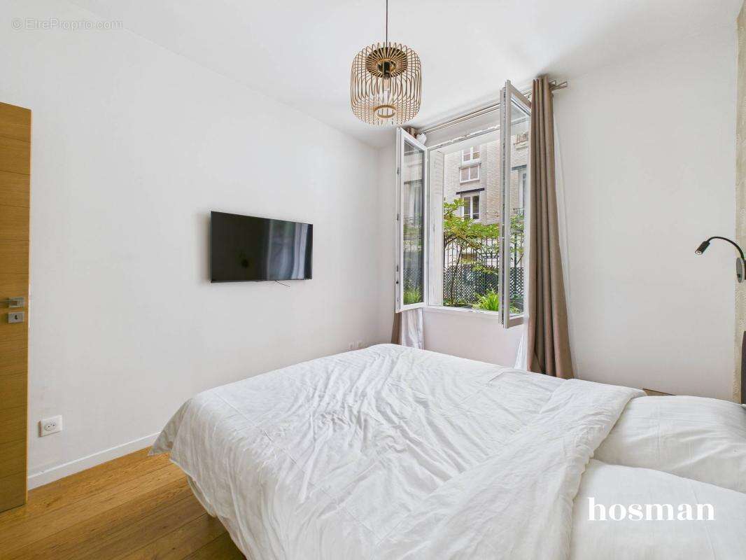 Appartement à PARIS-20E