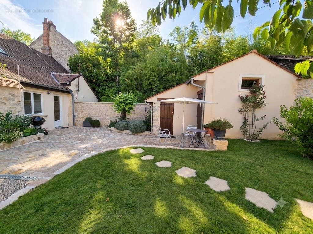 Maison à BOURRON-MARLOTTE