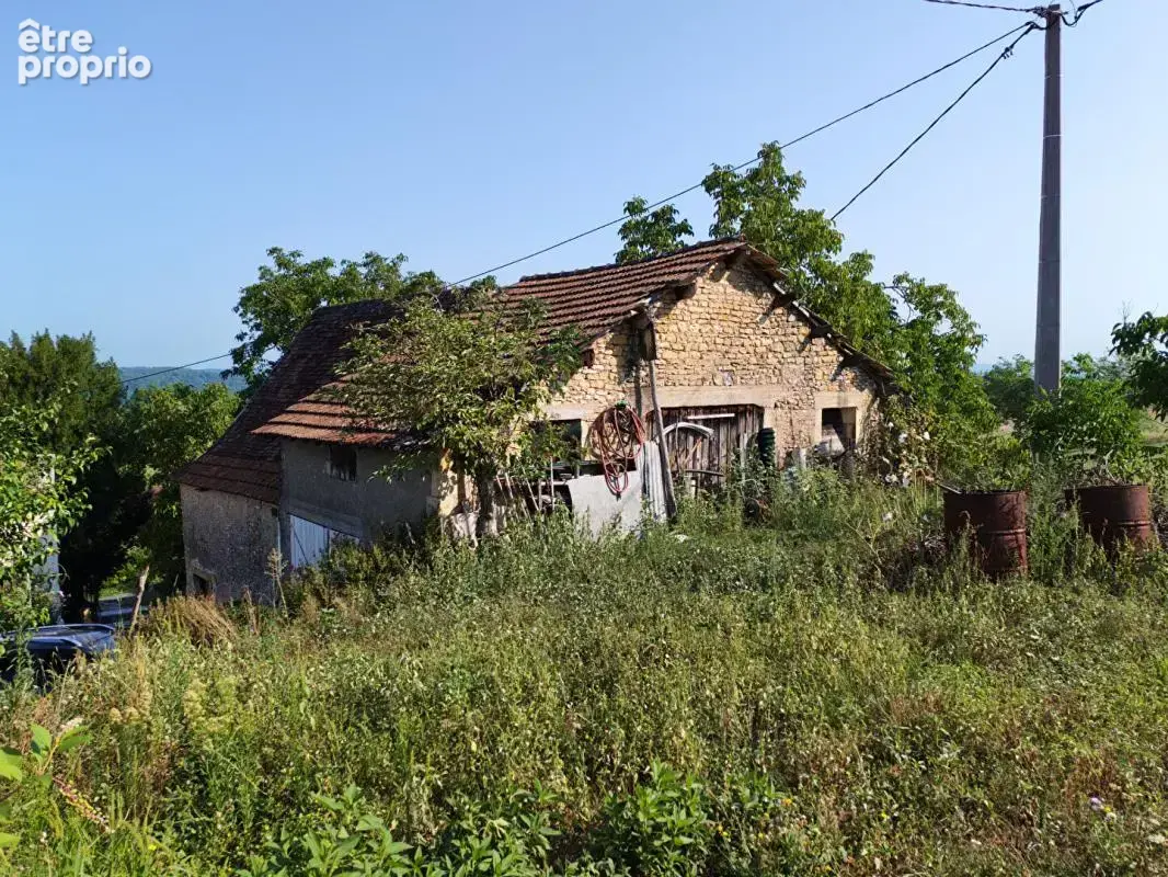 Grange  a restaurer sur un terrain 508 m2 - photo 4
