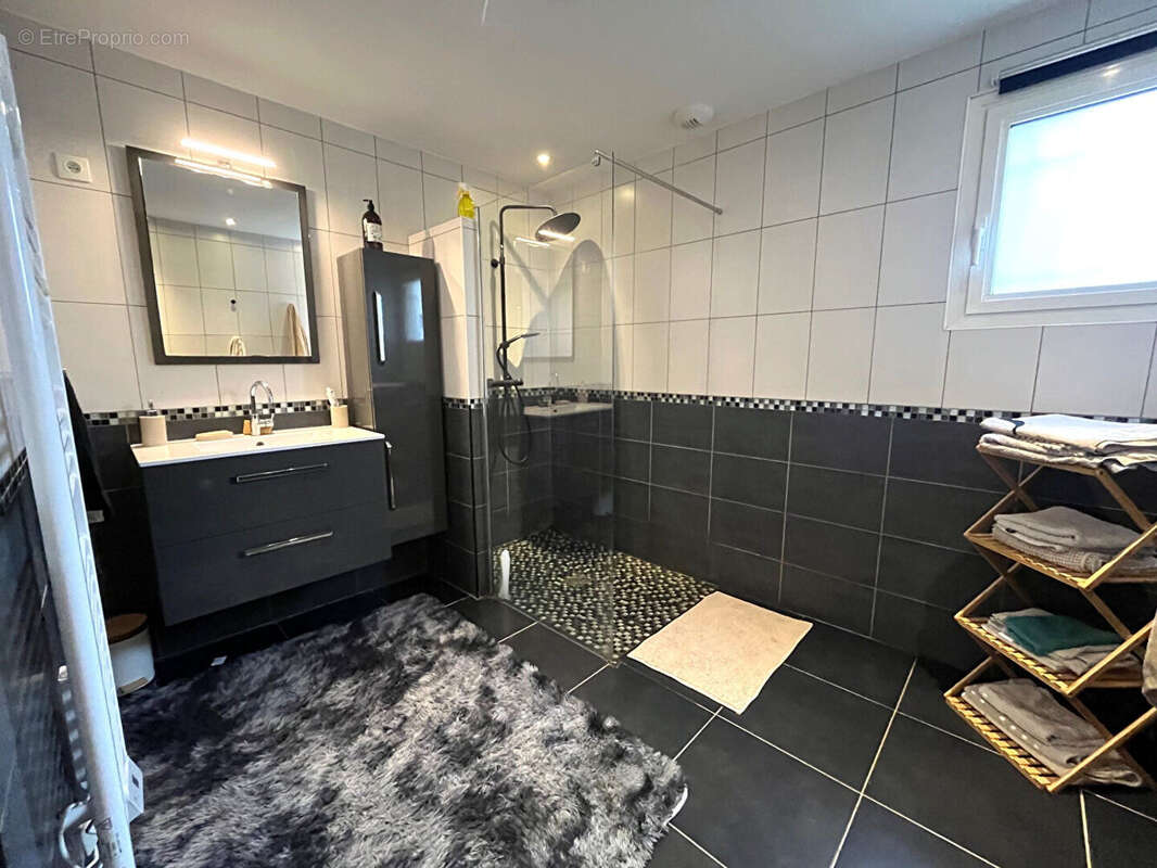 Maison à NEUILLY-EN-THELLE