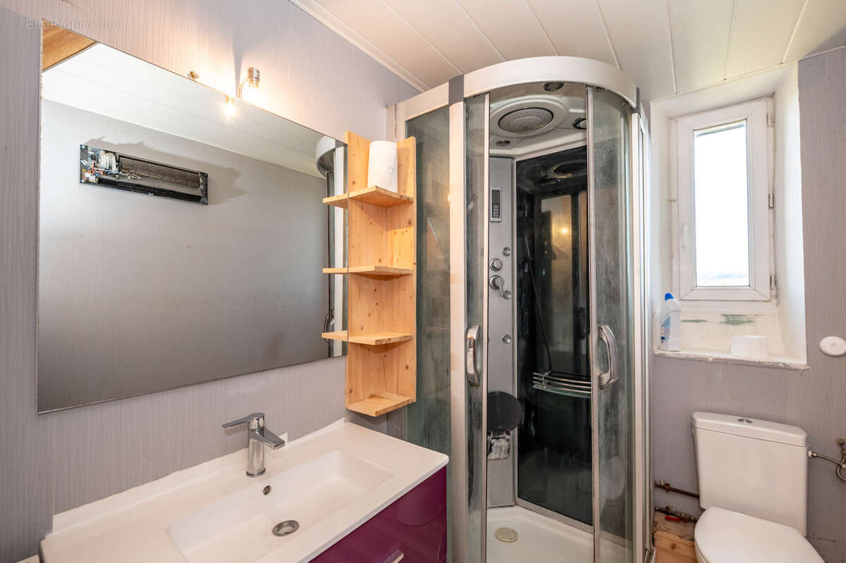 Appartement à LONGEVILLES-MONT-D'OR