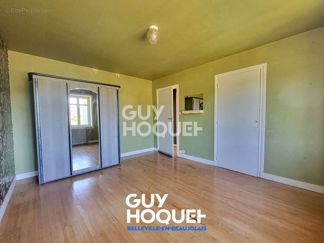 Maison à REGNIE-DURETTE