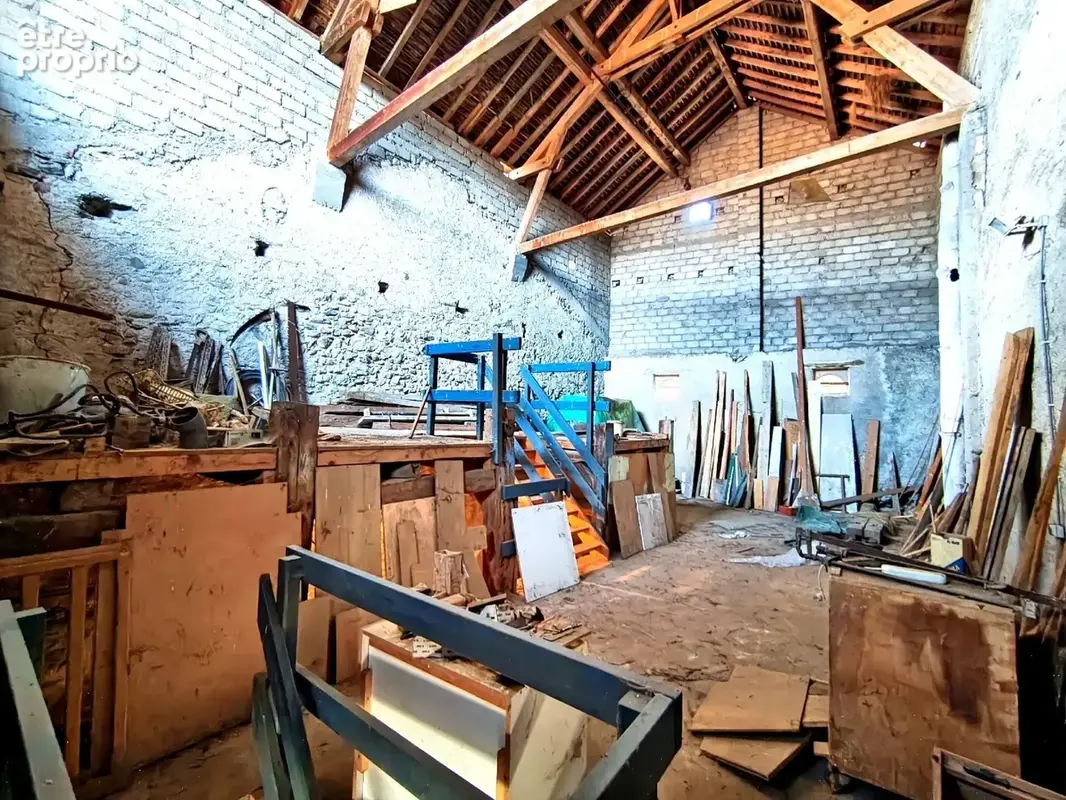 Grange à réhabiliter 265m² - PERRIGNIER (74) - photo 6