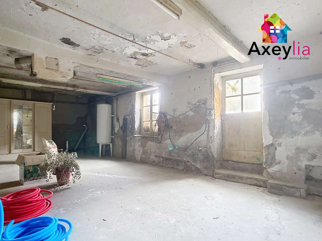 A vendre - cuinzier - coup de cœur - grand t3 avec jardin, terrasse et sous-sol aménageable - photo 6