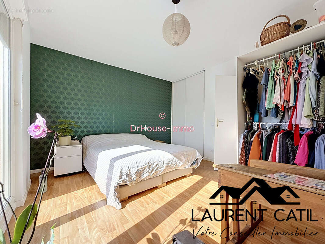 Appartement à BOURG-DE-PEAGE