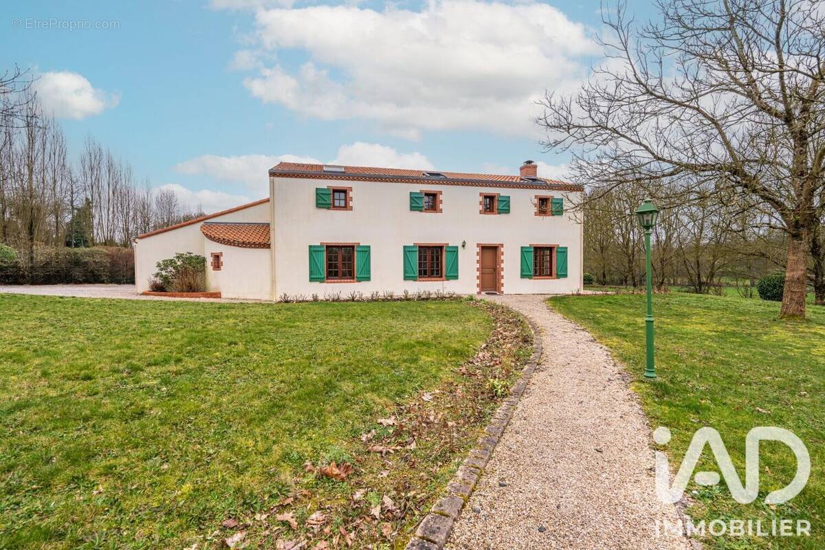 Photo 1 - Maison à ANDREZE