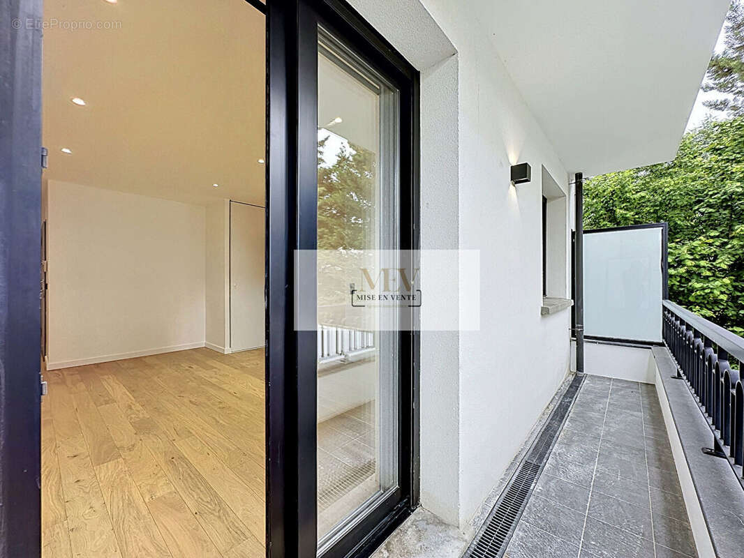 Appartement à LE PERREUX-SUR-MARNE