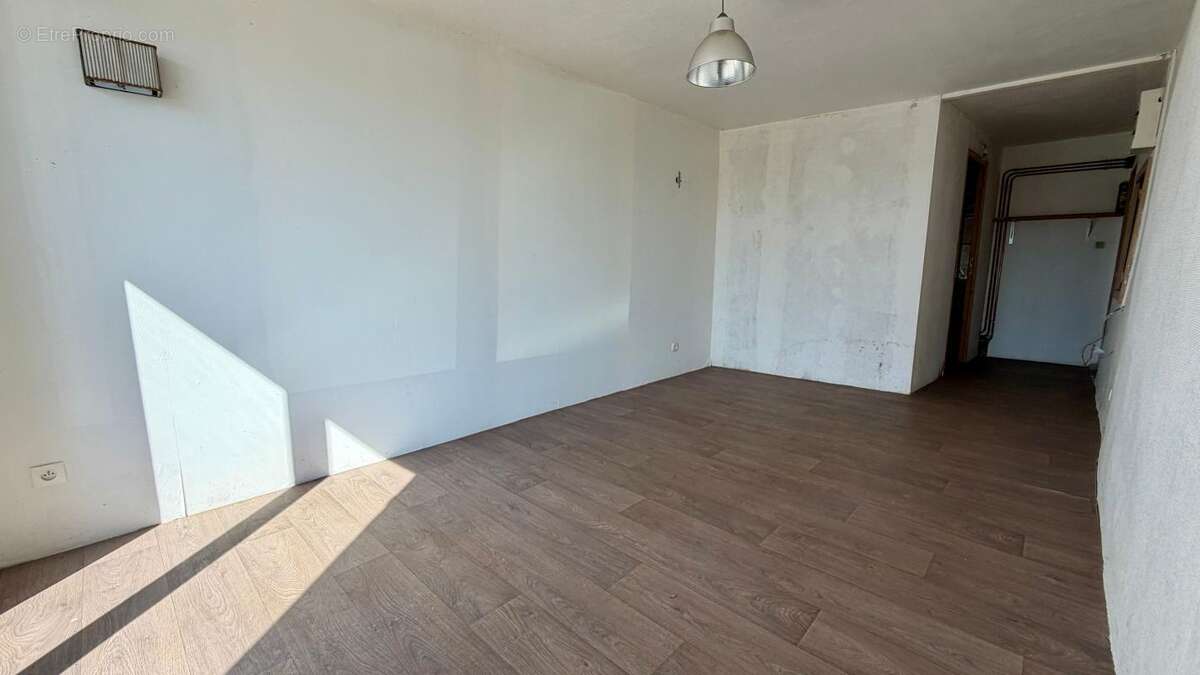 Maison À Vendre - Montferrat 116 m2 - 3 chambres et jardin - photo 7