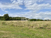 Terrain à CHAMOUILLE