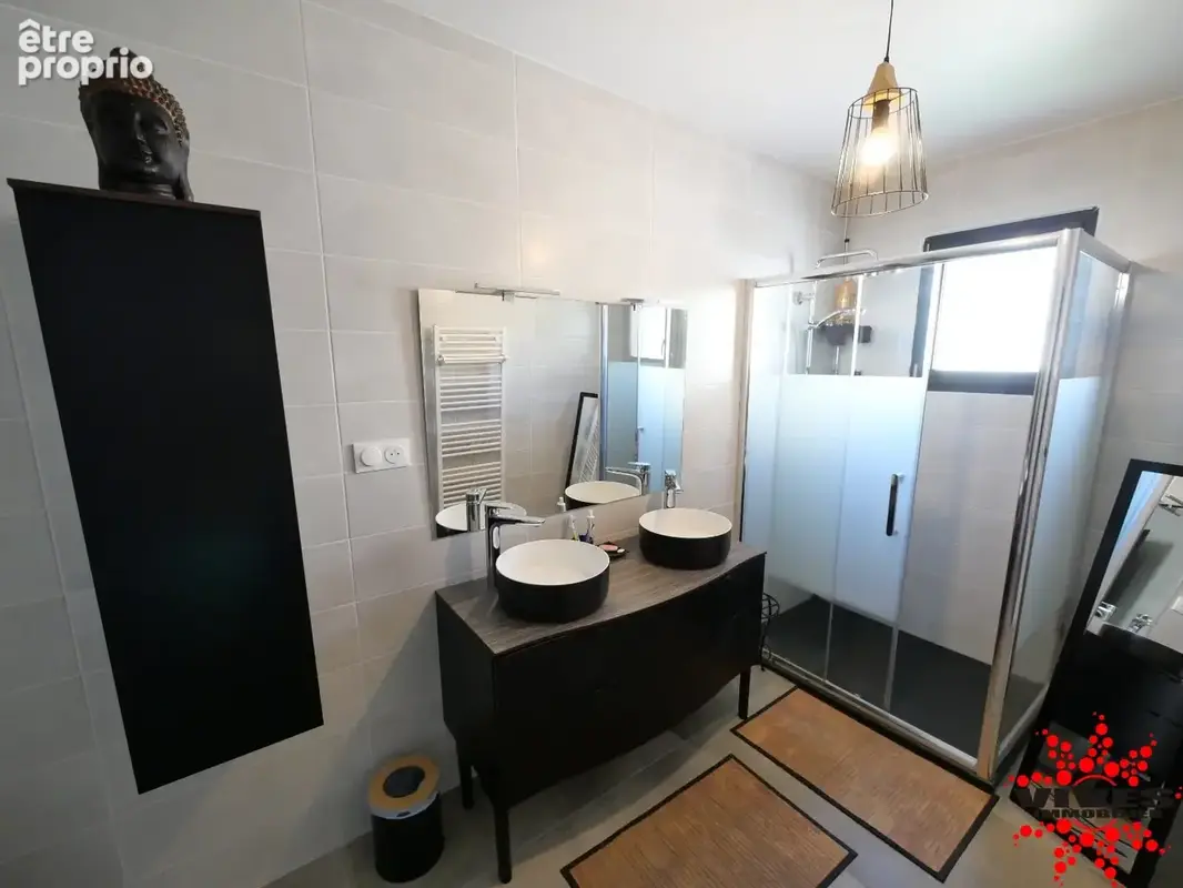 Villa T4 de plain-pied  Confort, calme et terrain piscinable - photo 8