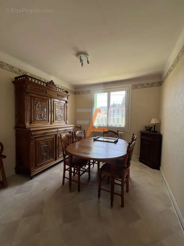 Maison à AUREC-SUR-LOIRE