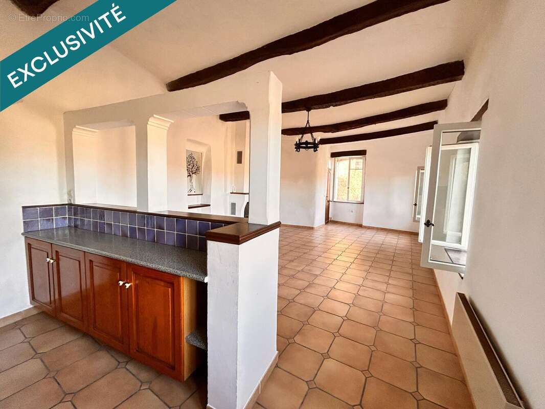 Photo 4 - Maison à REGUSSE