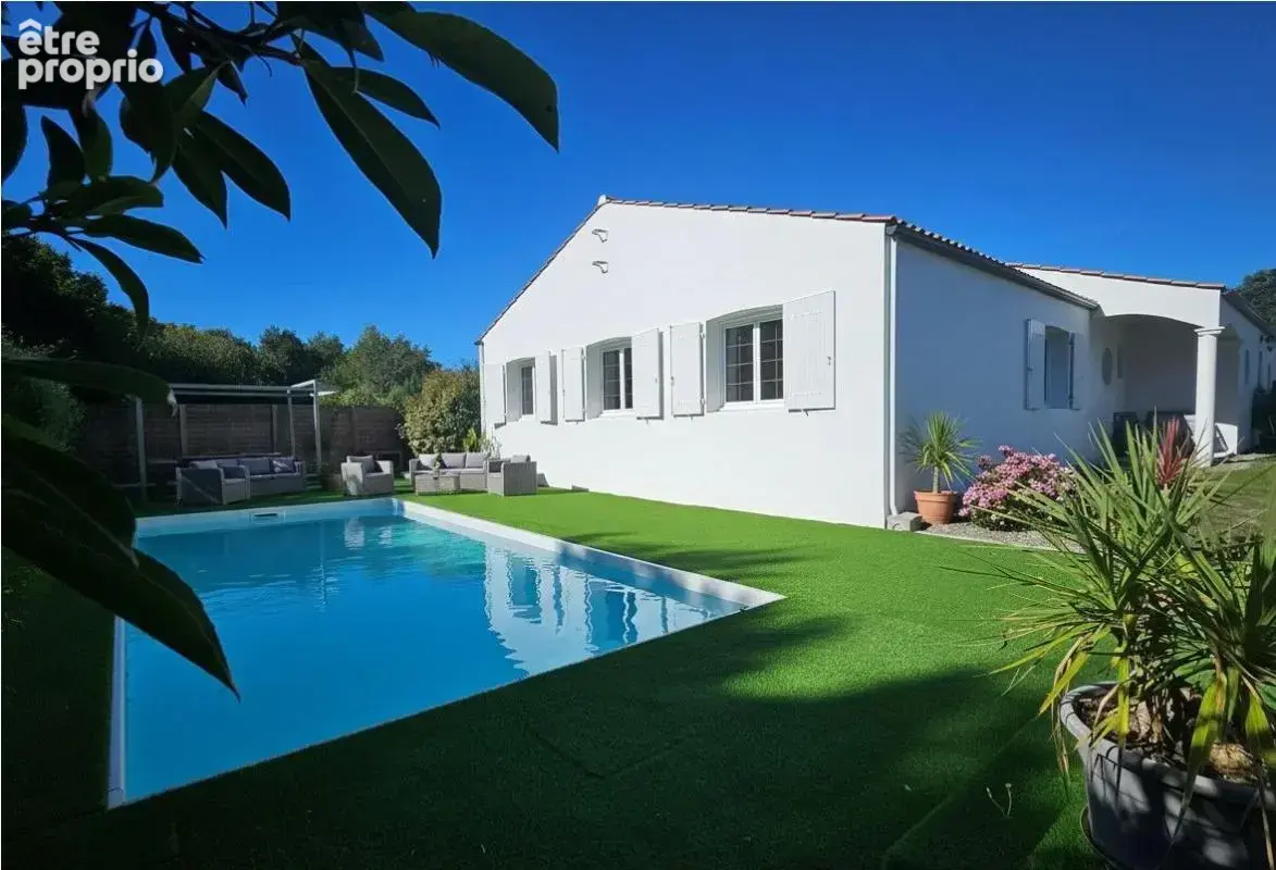 Maison à SAINTE-FOY