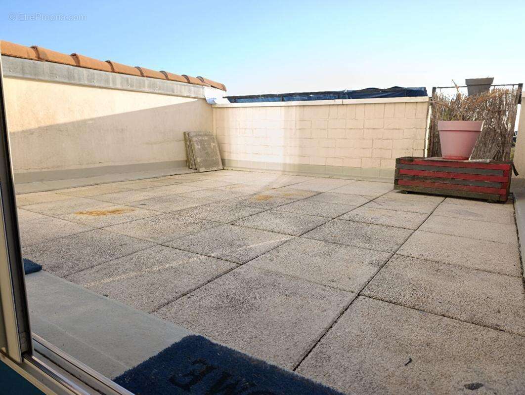 Appartement à MOISSY-CRAMAYEL