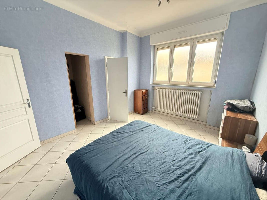 Appartement à MONTOIS-LA-MONTAGNE